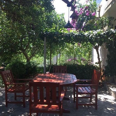 Apartamento Relax Garden Stari Grad  Exterior foto