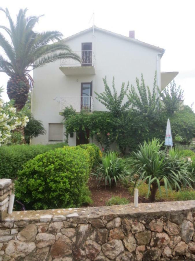 Apartamento Relax Garden Stari Grad  Exterior foto